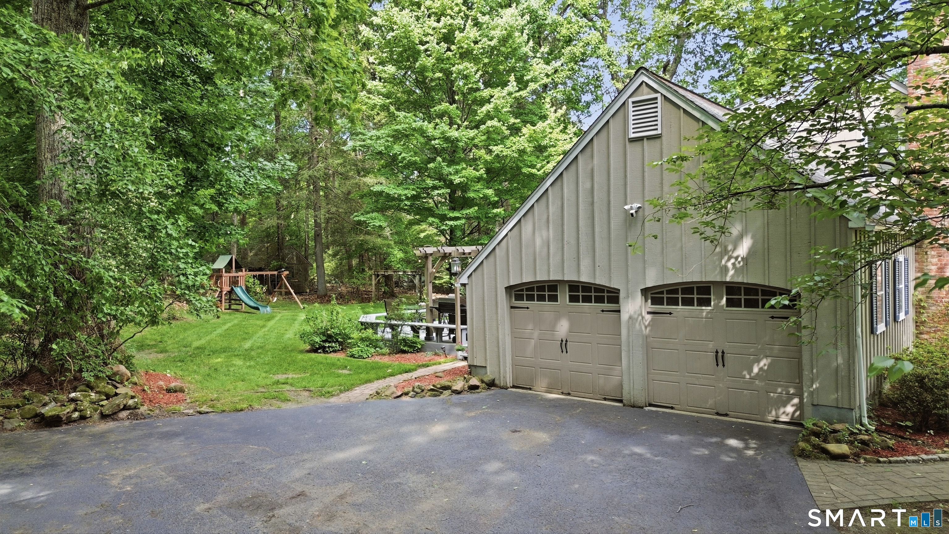 5 Lawton Drive Simsbury CT 06070