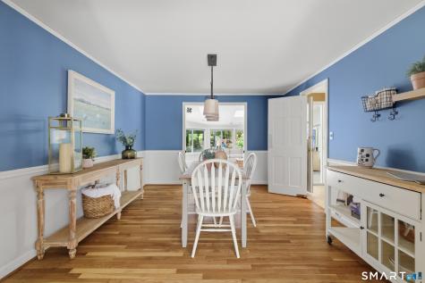 5 Lawton Drive Simsbury CT 06070