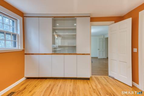 344 North Steele Road West Hartford CT 06117