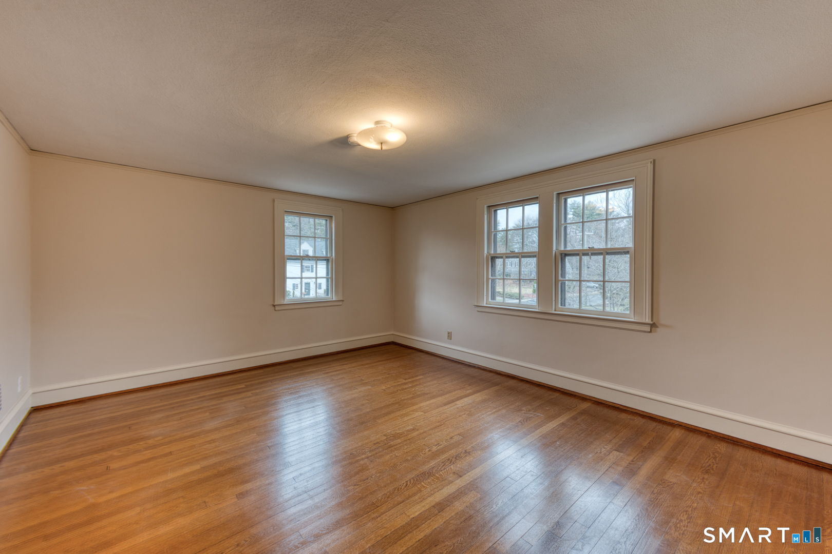 344 North Steele Road West Hartford CT 06117