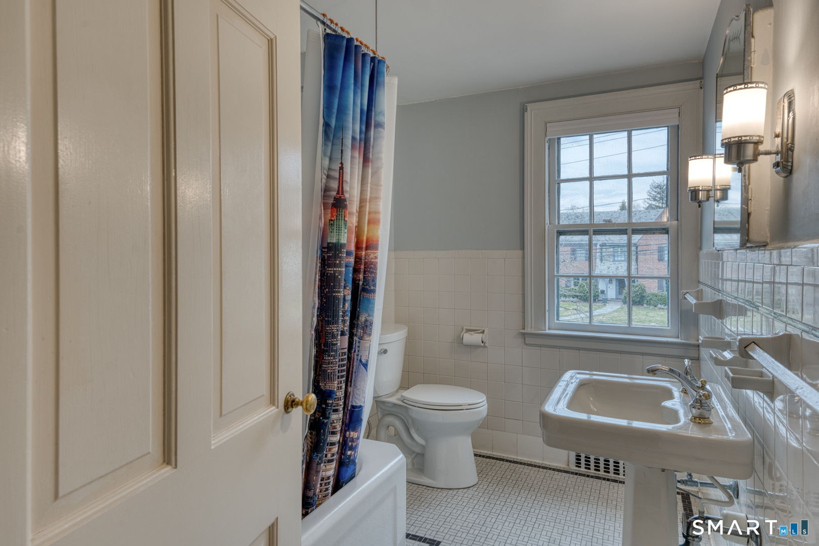 344 North Steele Road West Hartford CT 06117