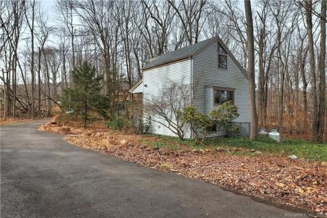 880 Gaylord Mountain Road Hamden CT 06518