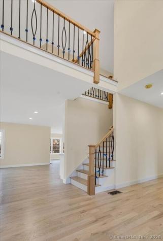 47 Brookview Drive Glastonbury CT 06033