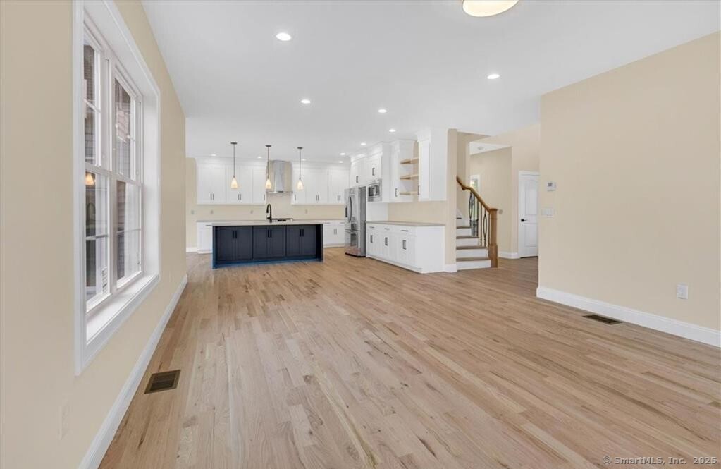 47 Brookview Drive Glastonbury CT 06033