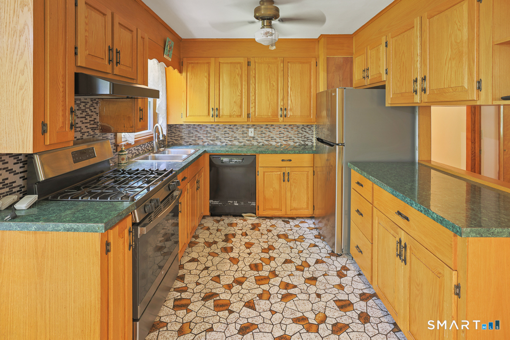 234 Airline Road Clinton CT 06413