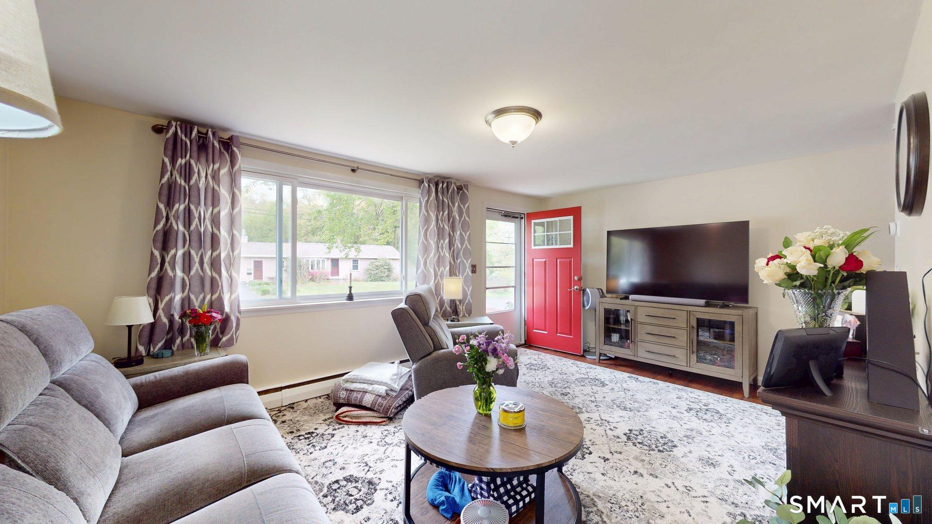 30 Alban Road Enfield CT 06082