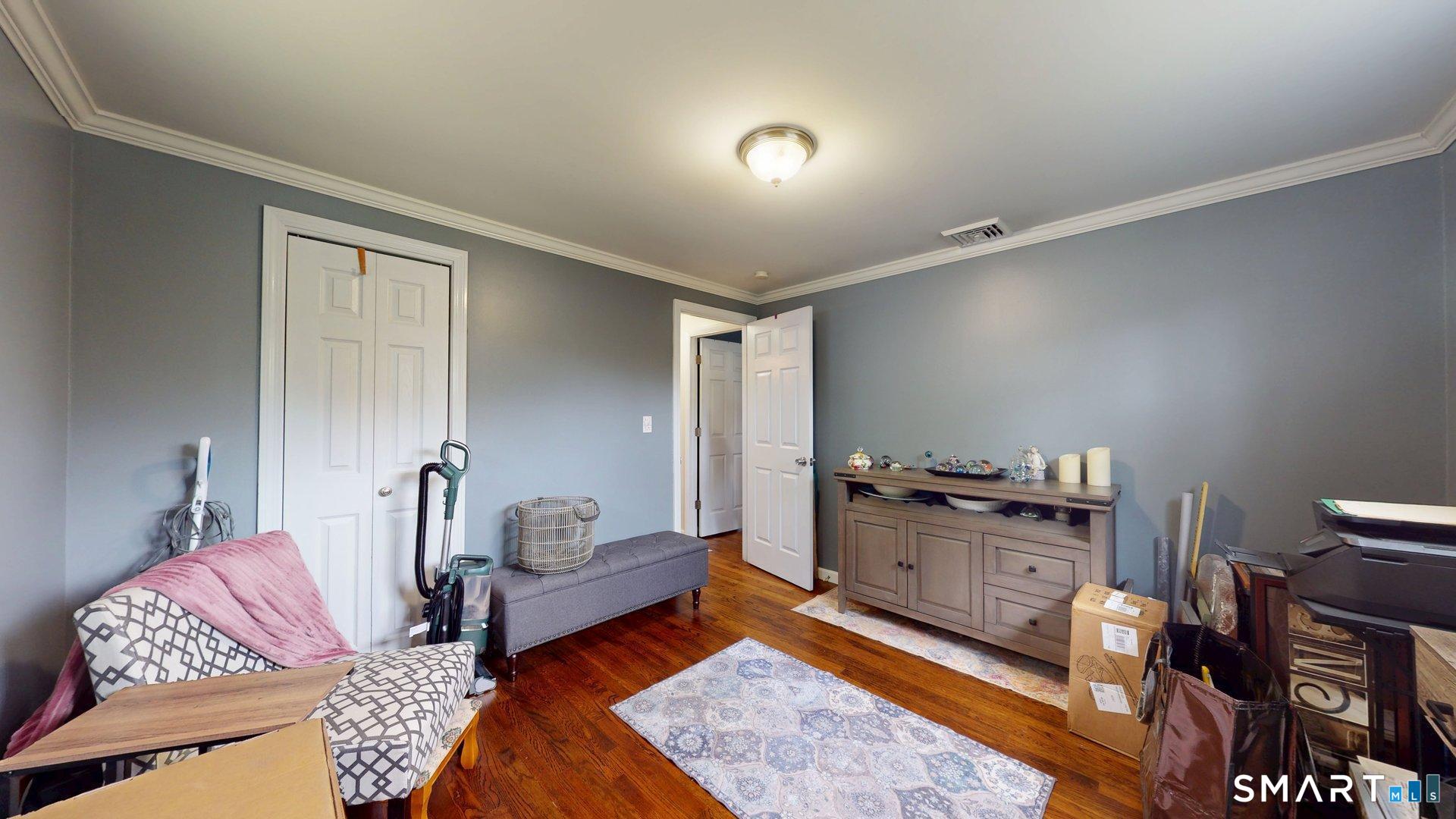 30 Alban Road Enfield CT 06082