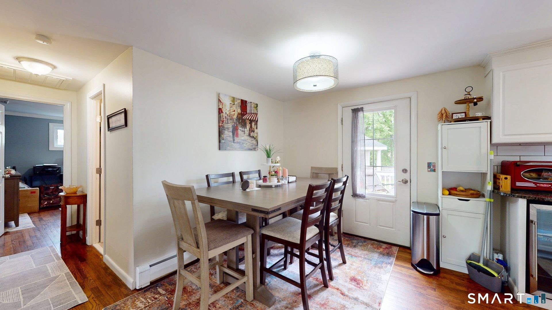 30 Alban Road Enfield CT 06082