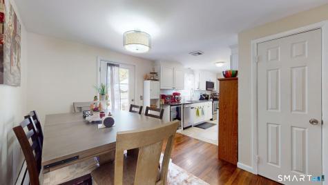 30 Alban Road Enfield CT 06082