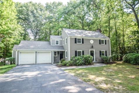 13 Evans Drive Simsbury CT 06070