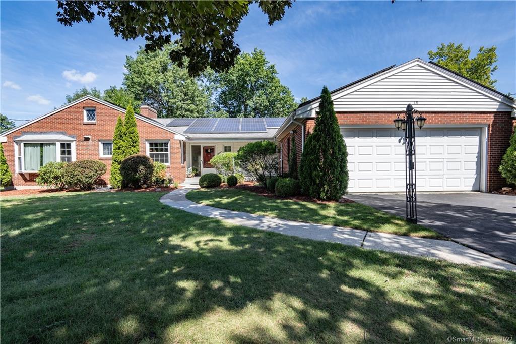 18 Eastwood Road West Hartford CT 06117
