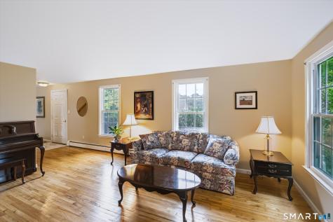 2014 Shepard Avenue Hamden CT 06518