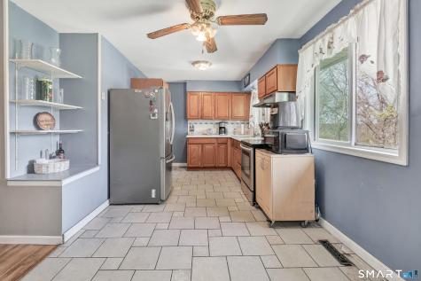 9 Alan Drive Ansonia CT 06401