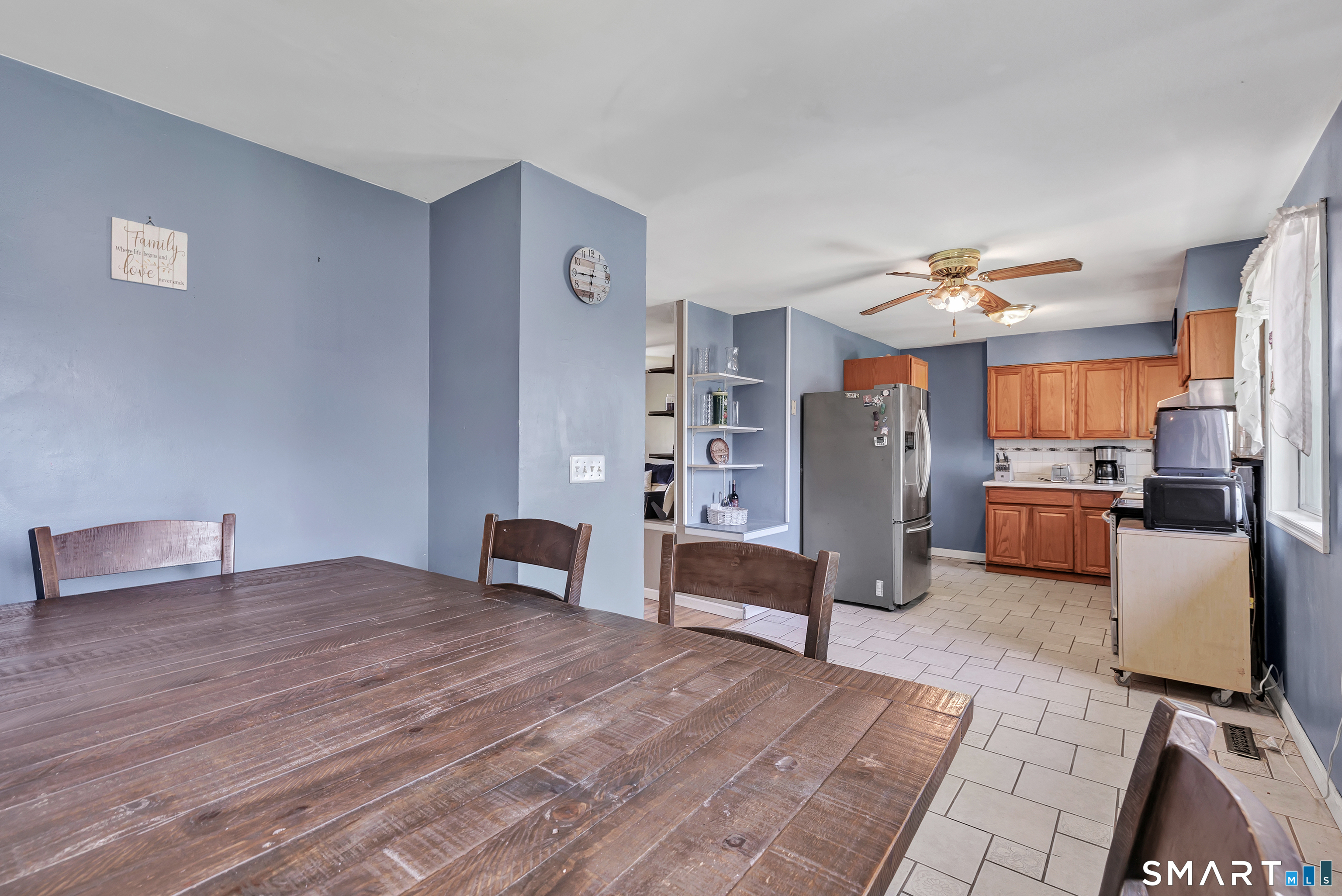 9 Alan Drive Ansonia CT 06401