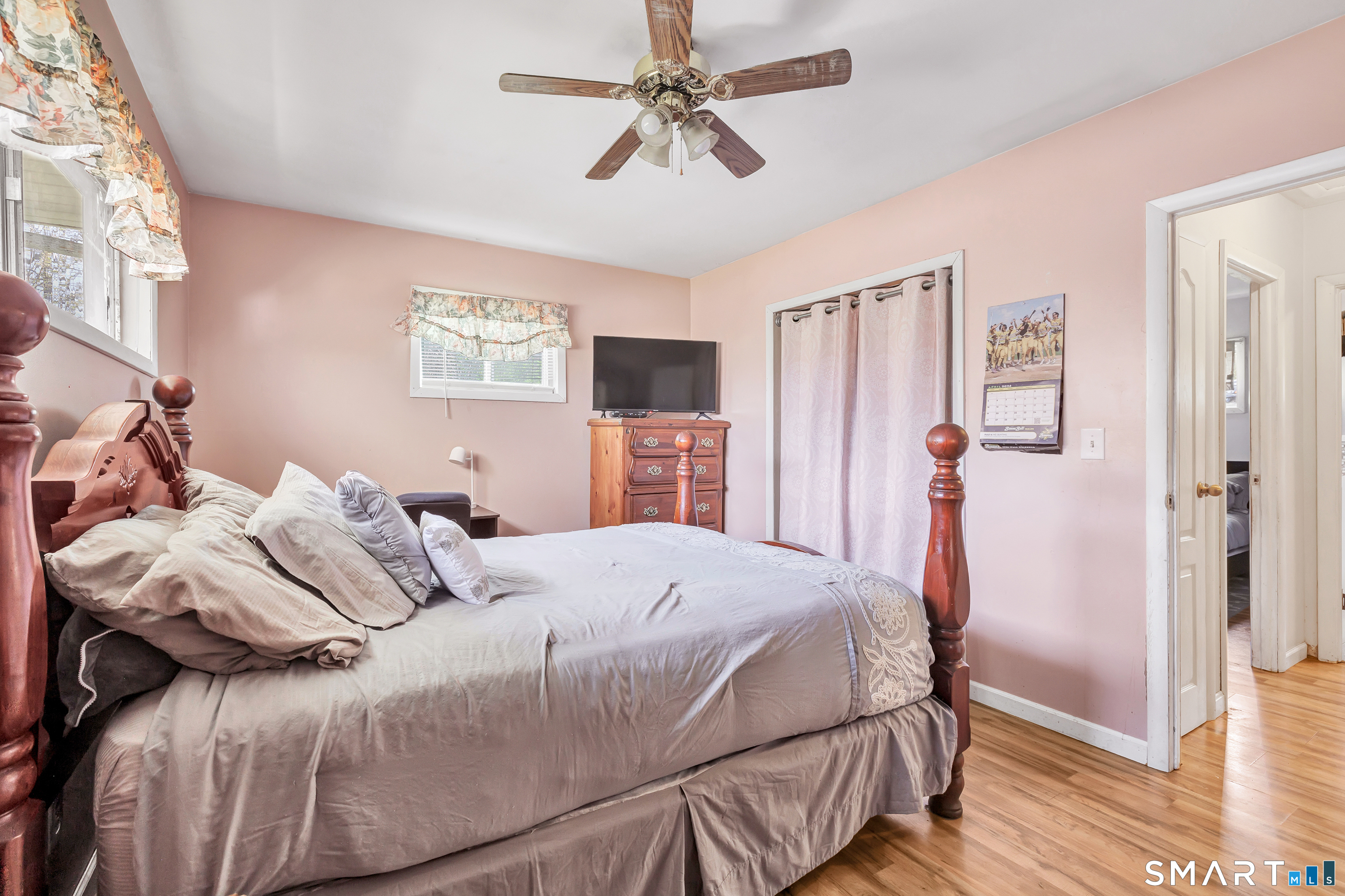 9 Alan Drive Ansonia CT 06401