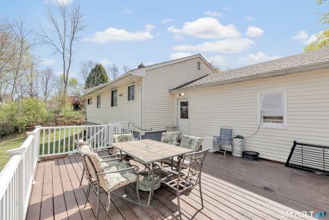 9 Alan Drive Ansonia CT 06401