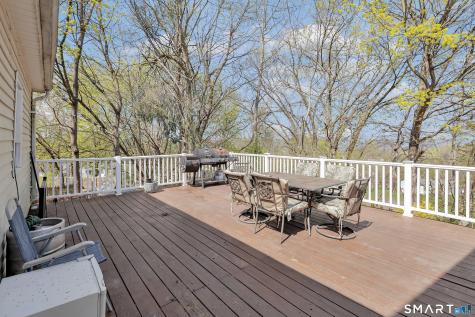 9 Alan Drive Ansonia CT 06401