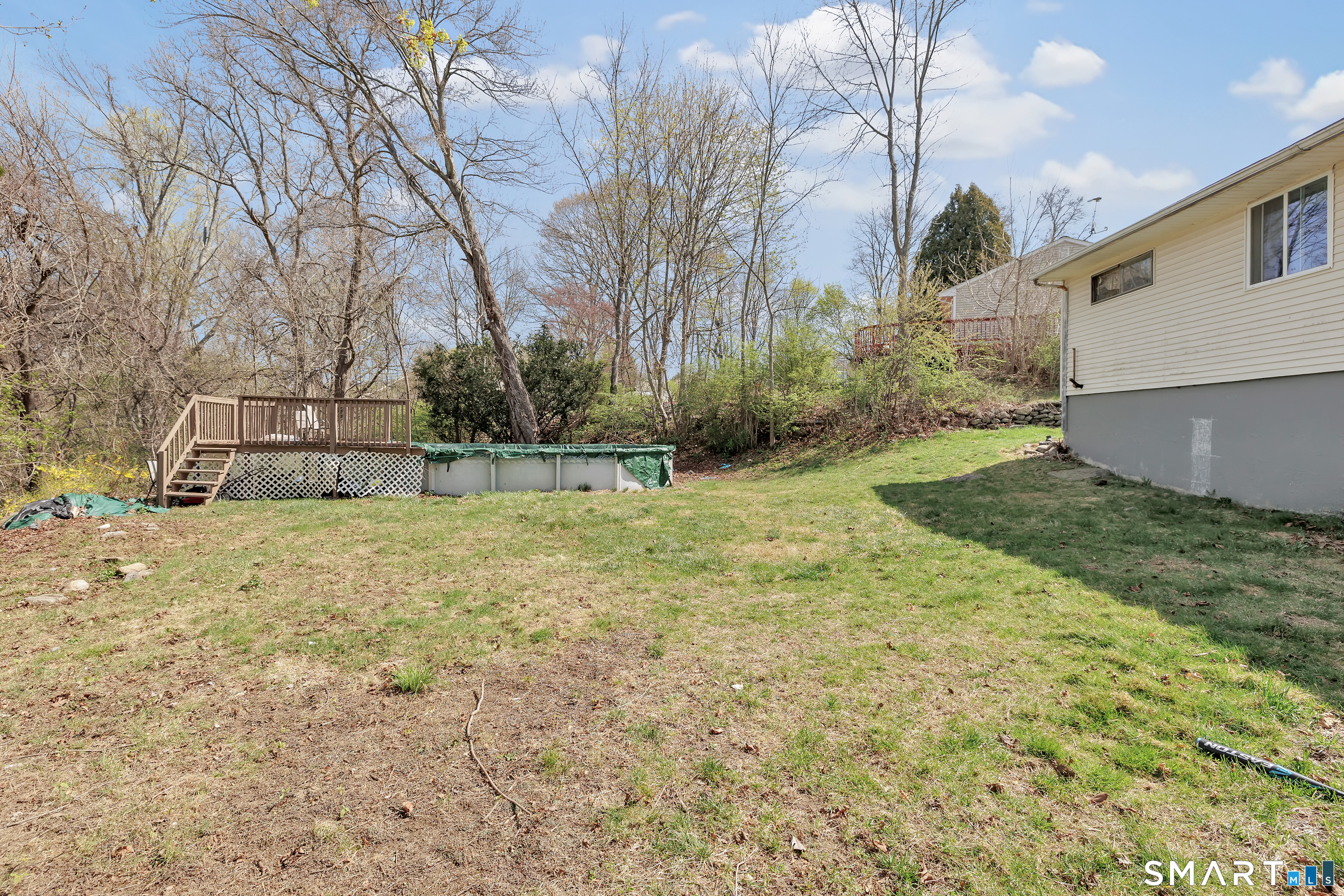 9 Alan Drive Ansonia CT 06401