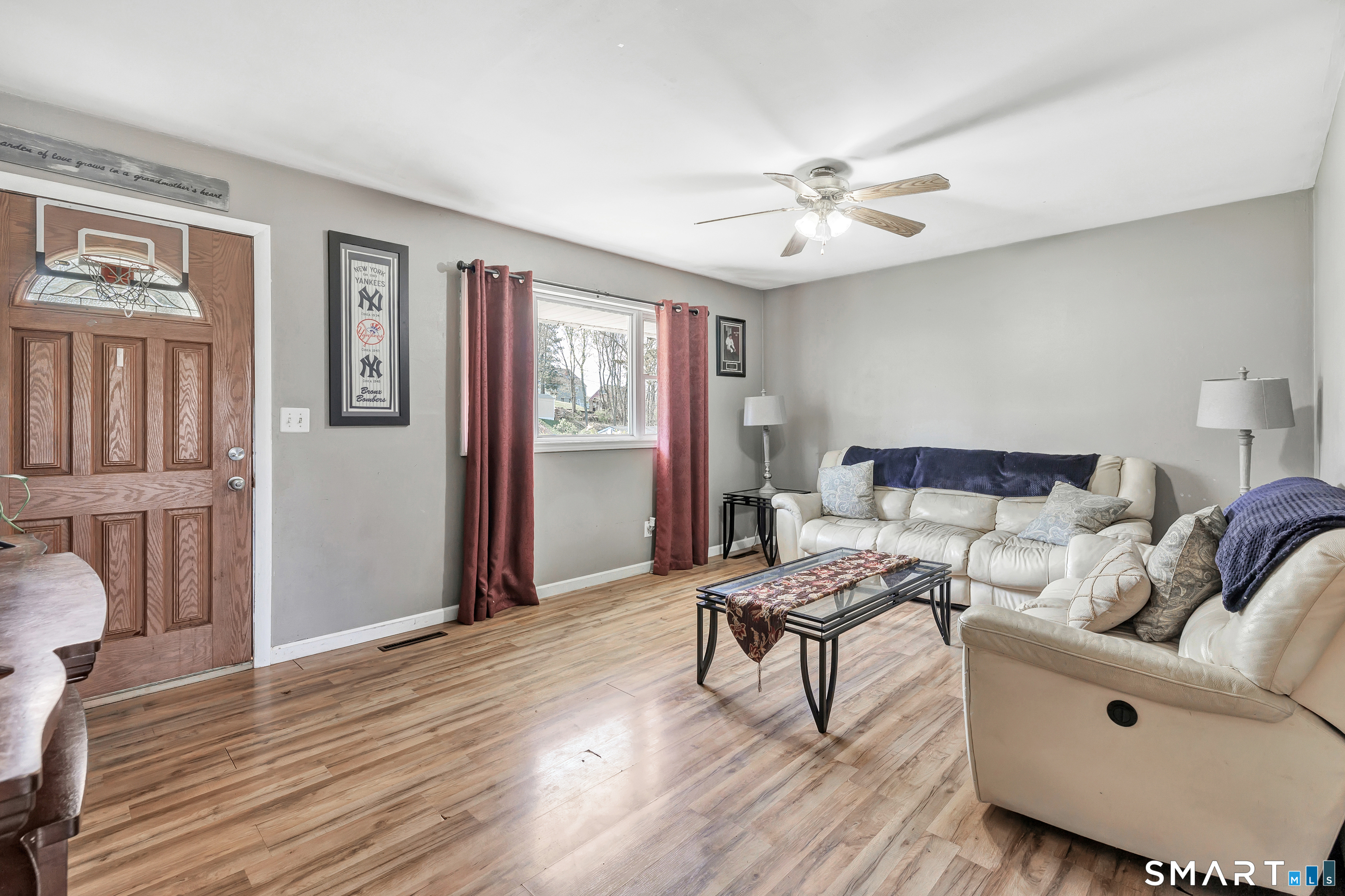 9 Alan Drive Ansonia CT 06401