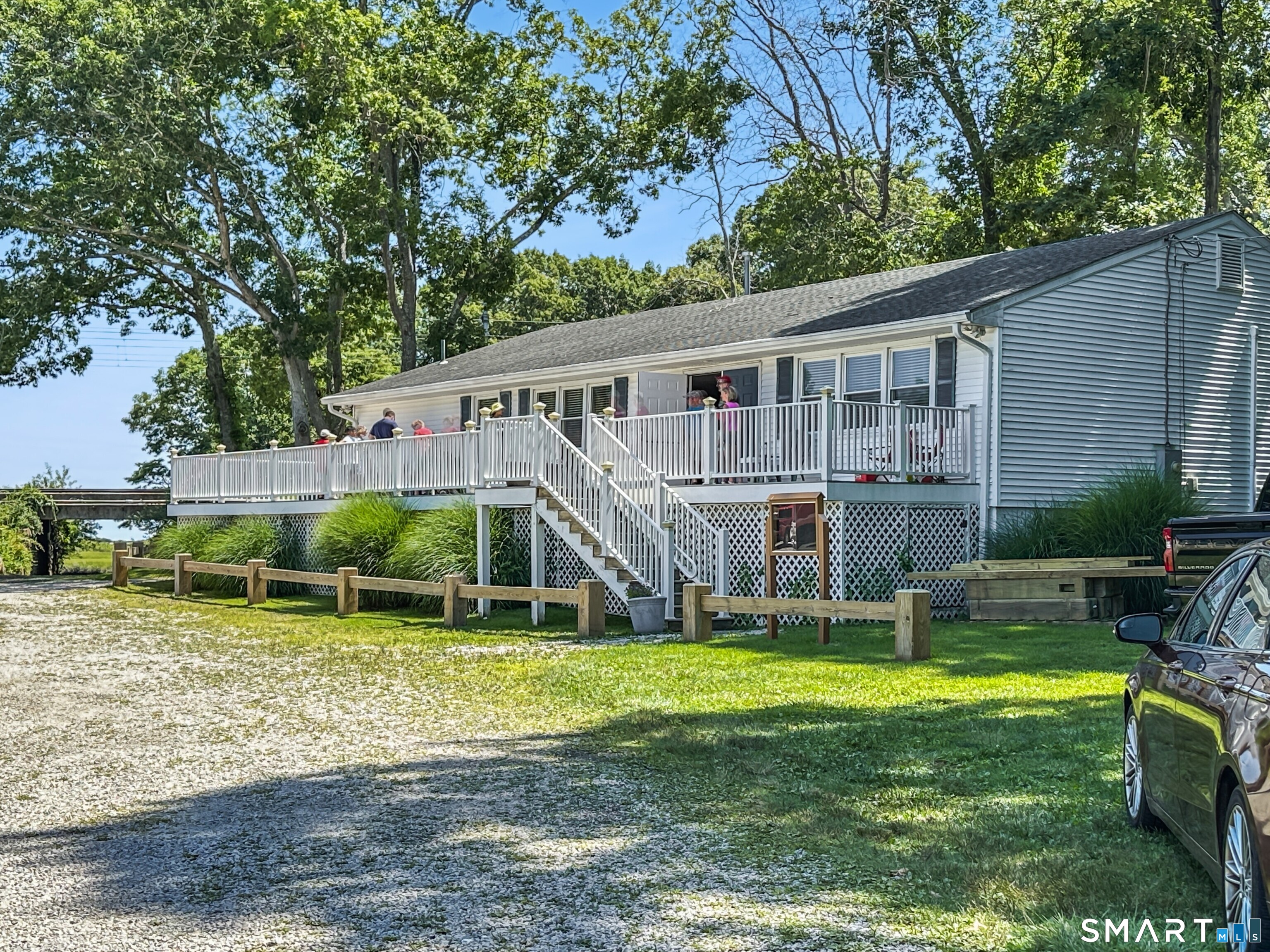 120 Giants Neck Road East Lyme CT 06357