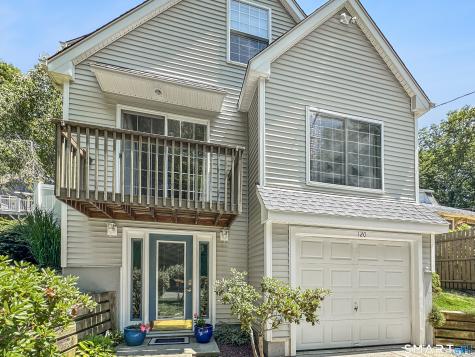 120 Giants Neck Road East Lyme CT 06357