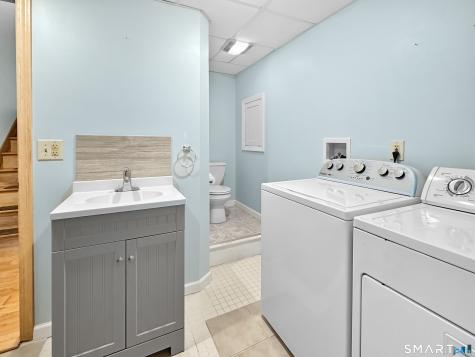 120 Giants Neck Road East Lyme CT 06357