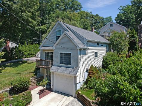 120 Giants Neck Road East Lyme CT 06357