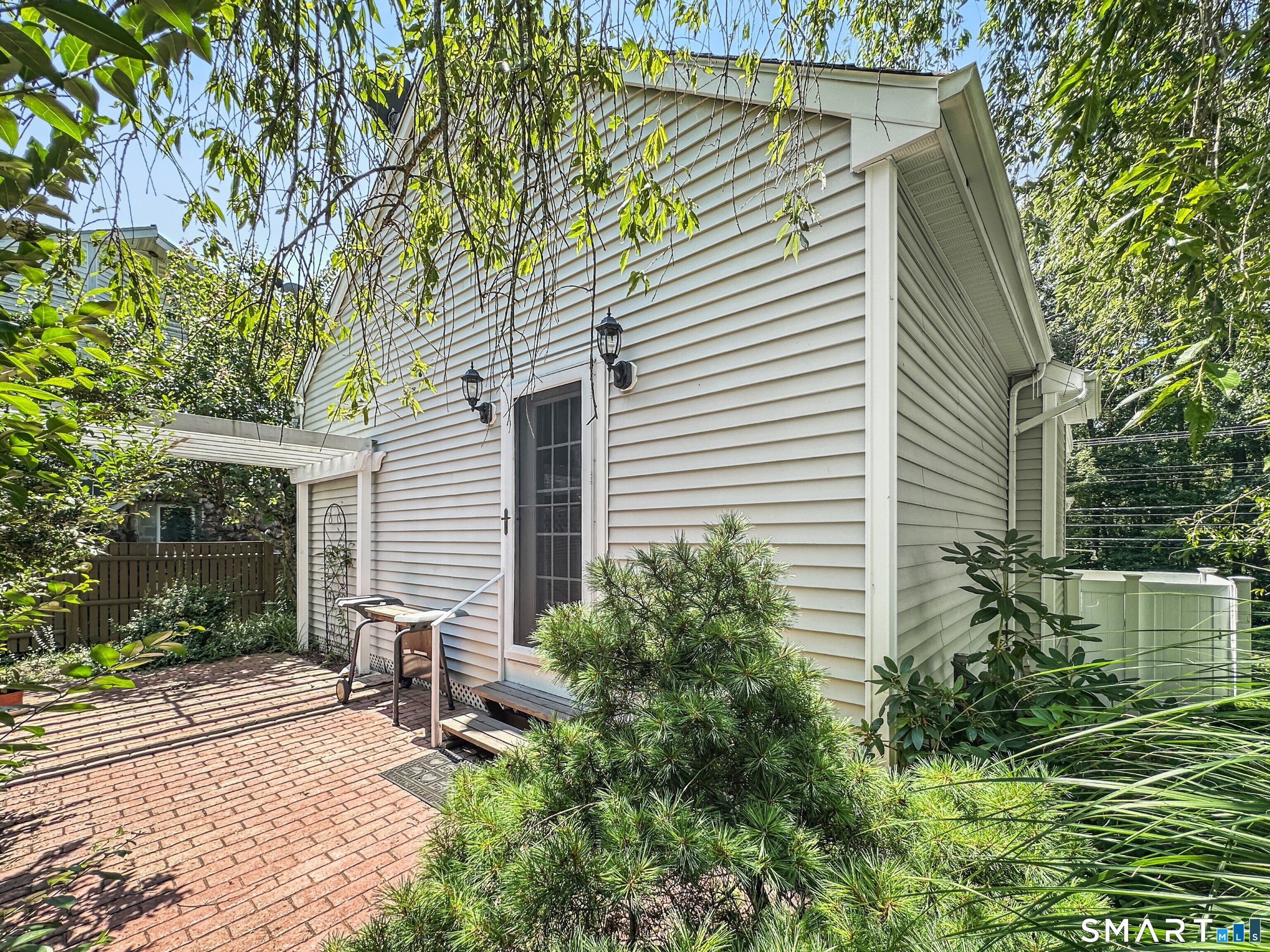 120 Giants Neck Road East Lyme CT 06357