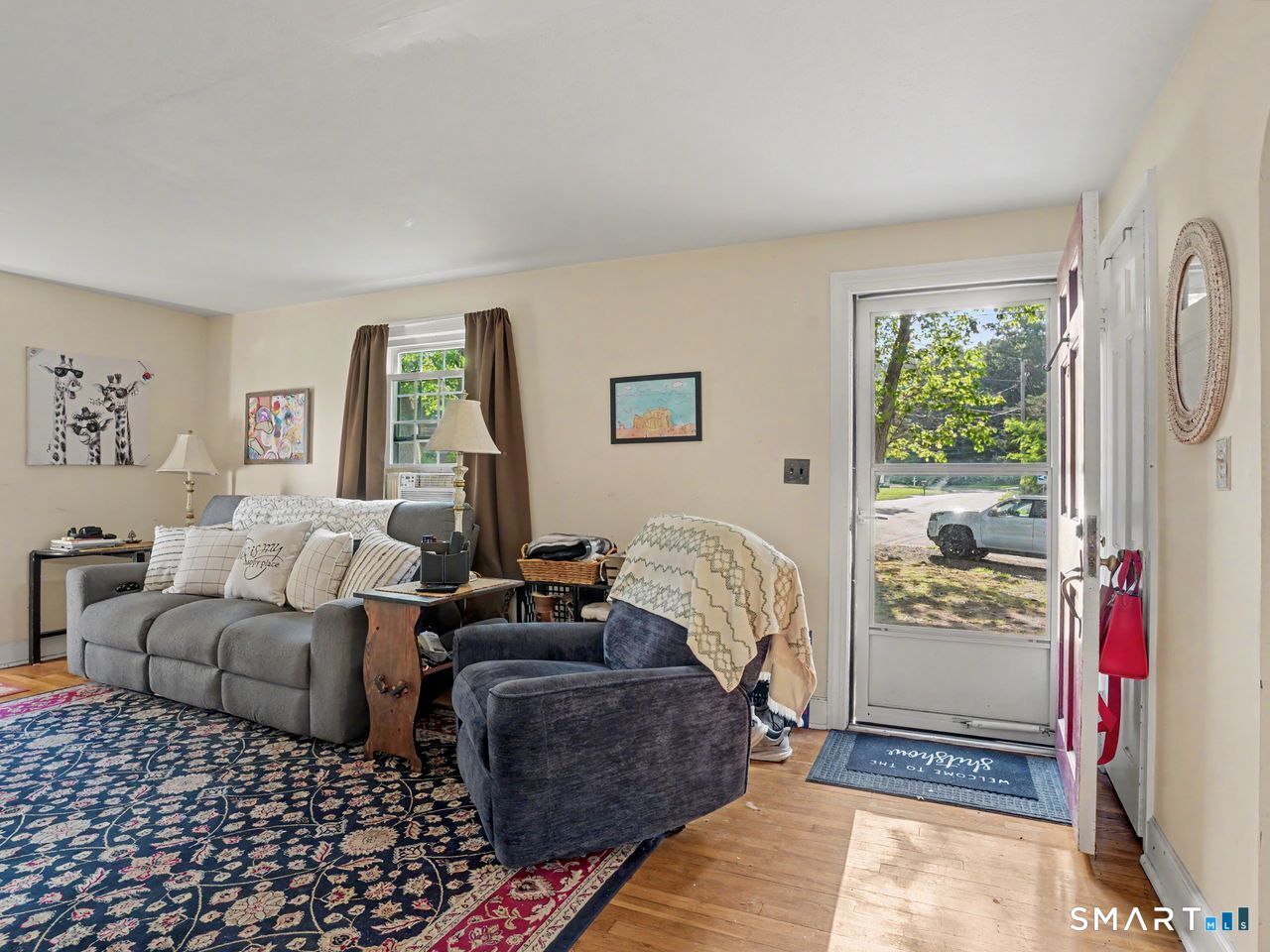 2 North Forest Circle West Haven CT 06516