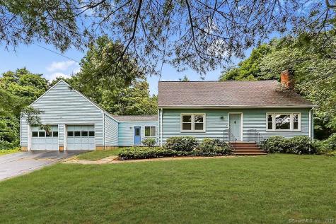 84 Terrys Plain Road Simsbury CT 06070
