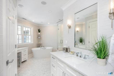 15 Waterbury Lane Darien CT 06820