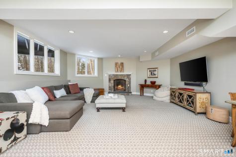 15 Waterbury Lane Darien CT 06820