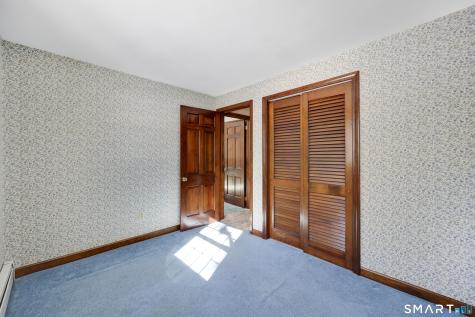 102 Robin Circle Tolland CT 06084