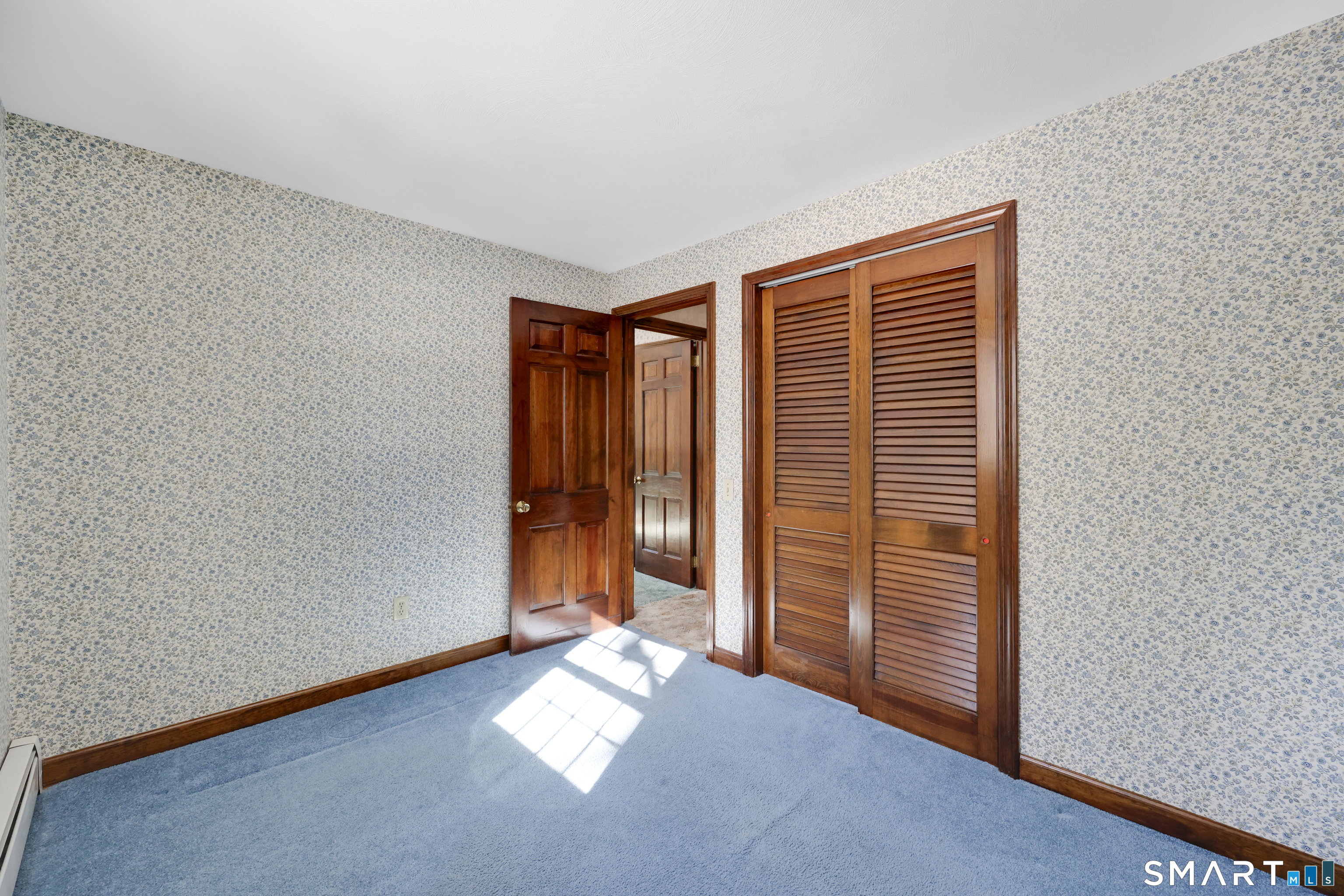 102 Robin Circle Tolland CT 06084