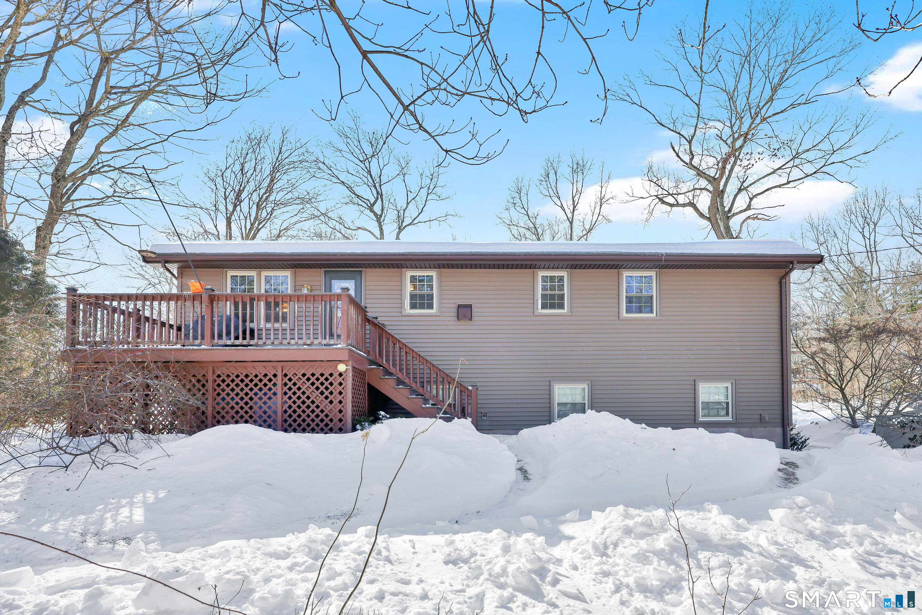 102 Robin Circle Tolland CT 06084