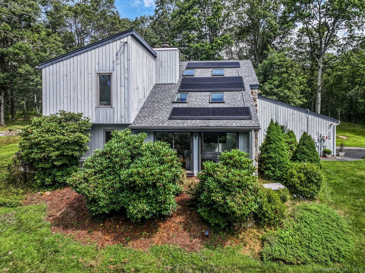 109 King Street Danbury CT 06811