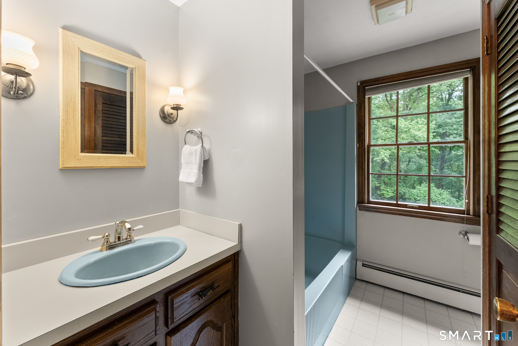 339 Meadow Road Farmington CT 06032