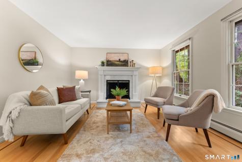 339 Meadow Road Farmington CT 06032