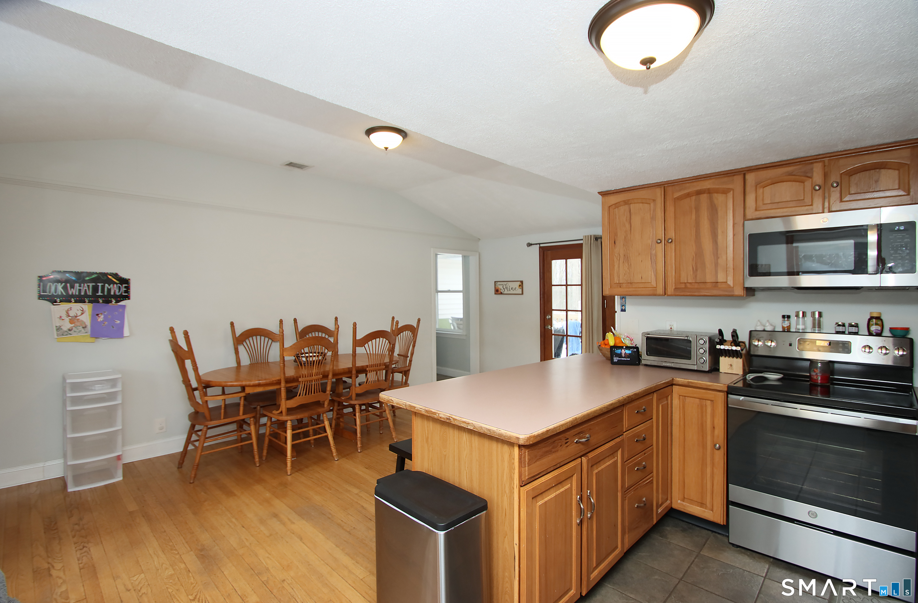 215 Spring Street Manchester CT 06040