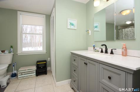 215 Spring Street Manchester CT 06040