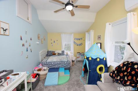 215 Spring Street Manchester CT 06040