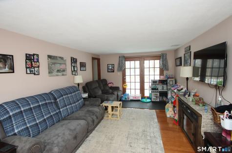 215 Spring Street Manchester CT 06040