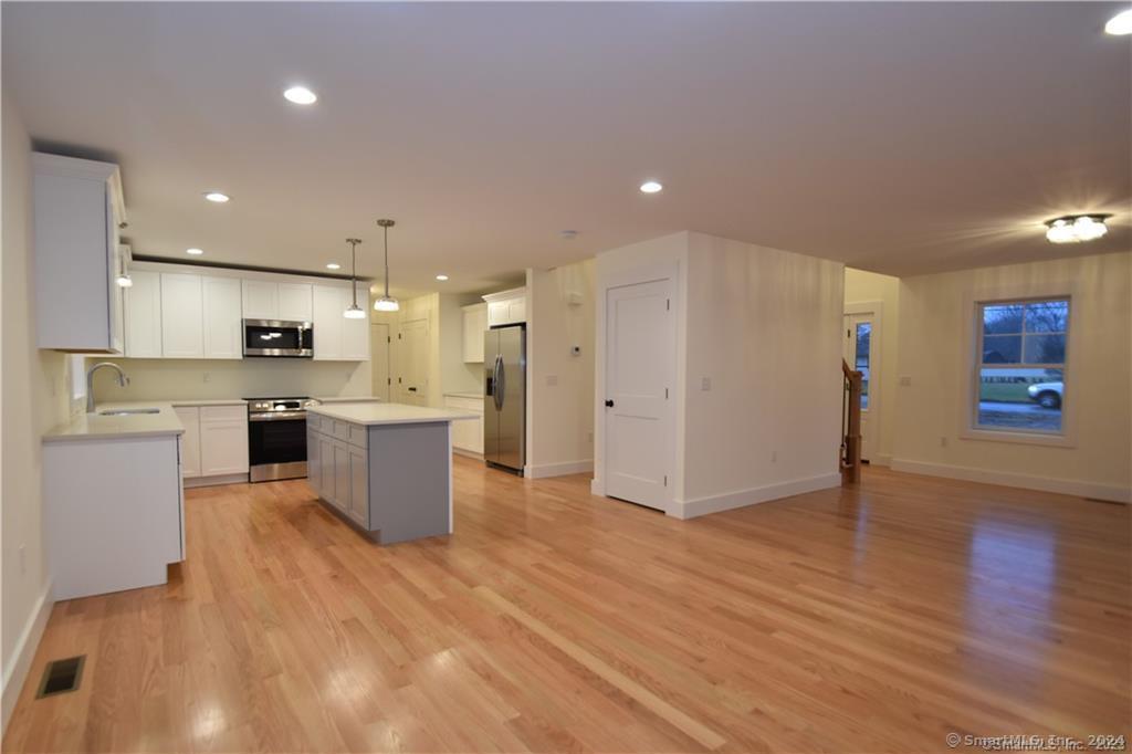 Mile Hill Road Tolland CT 06084