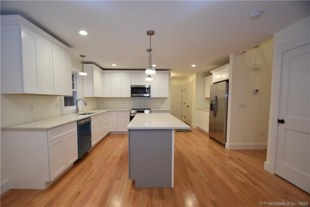 Mile Hill Road Tolland CT 06084