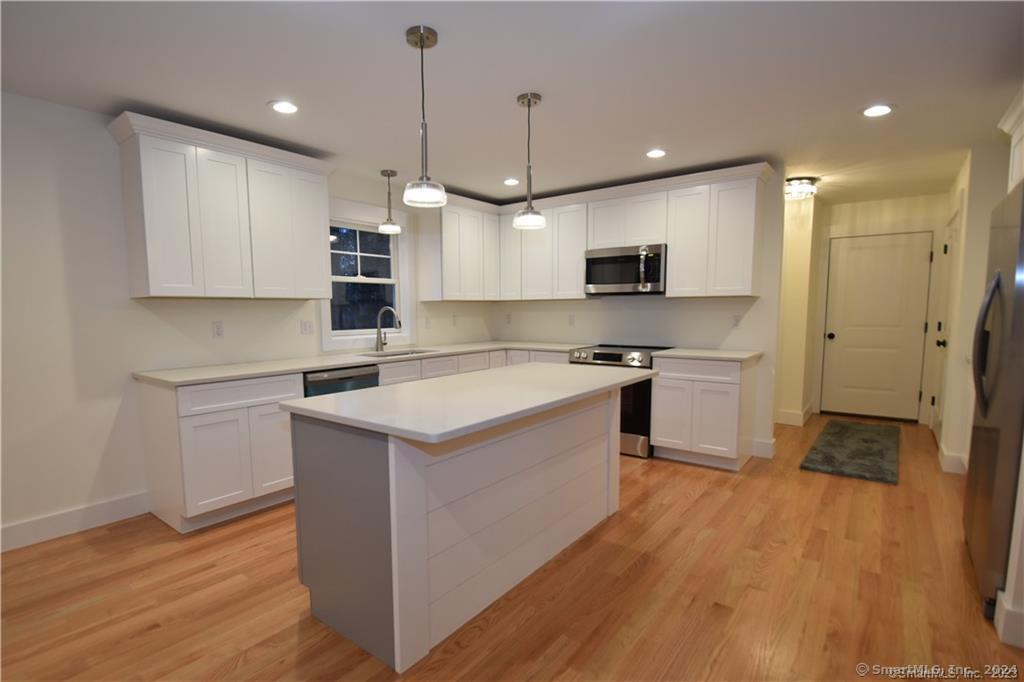 Mile Hill Road Tolland CT 06084