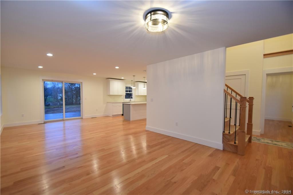 Mile Hill Road Tolland CT 06084