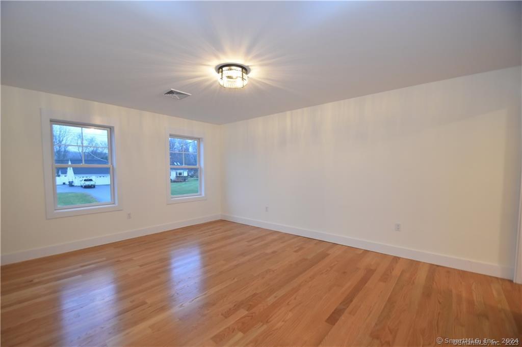 Mile Hill Road Tolland CT 06084