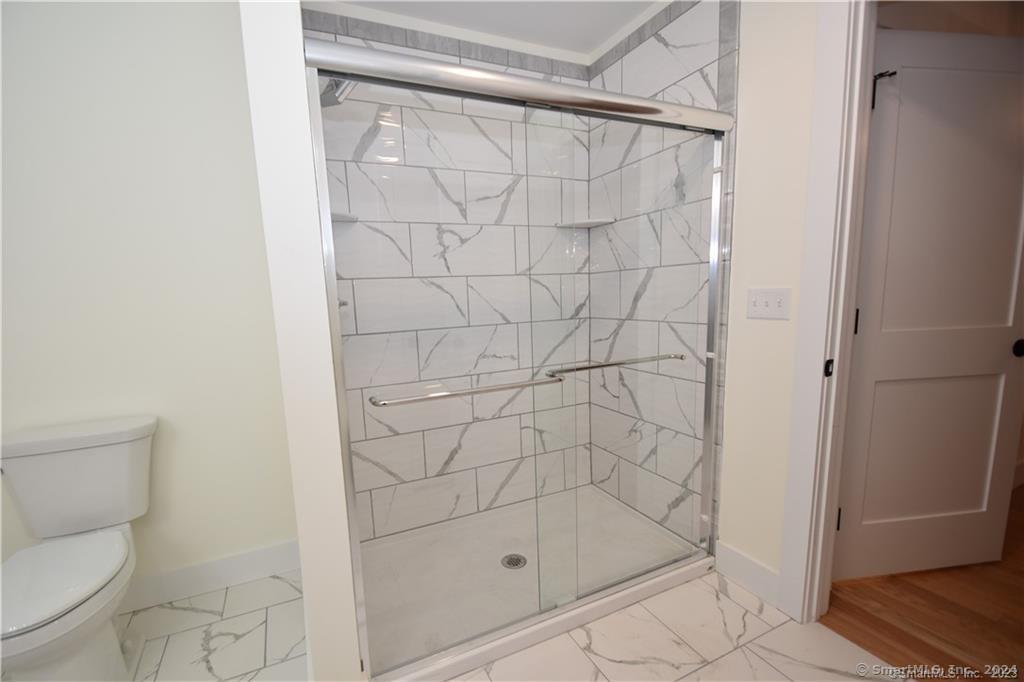 Mile Hill Road Tolland CT 06084