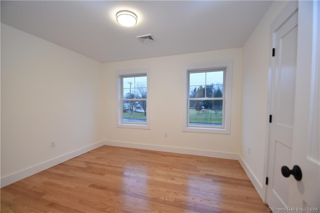 Mile Hill Road Tolland CT 06084