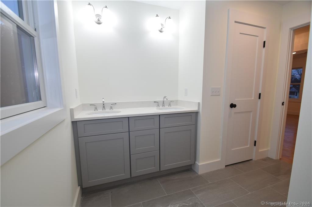 Mile Hill Road Tolland CT 06084